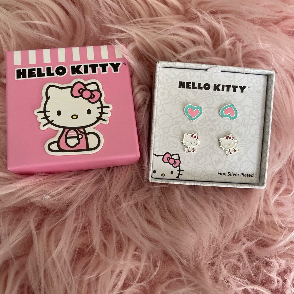 Hello Kitty Stud 2PC Silver Plated Earring Set